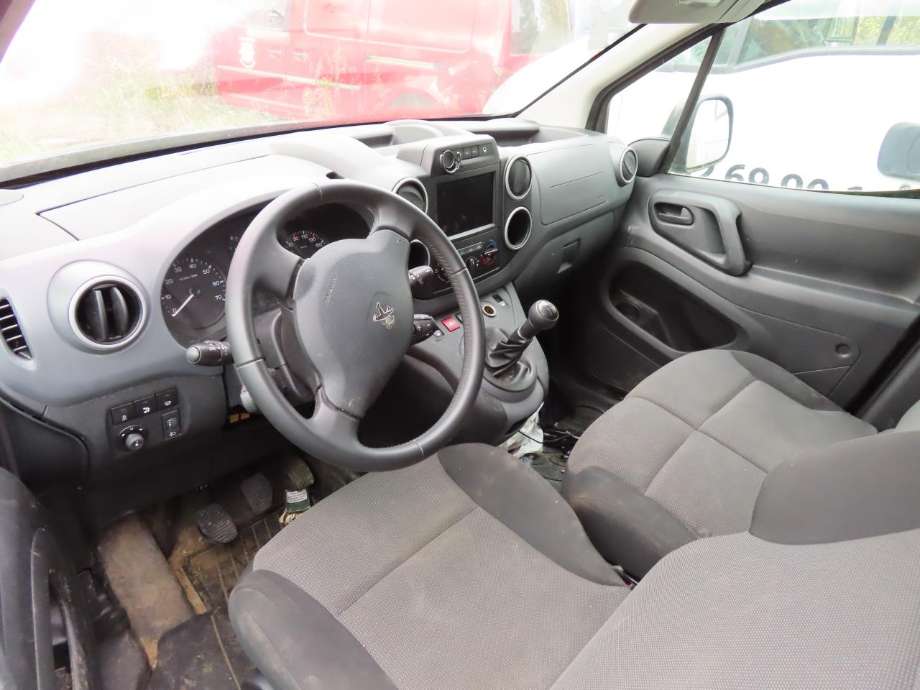 Peugeot Partner 2015-2019 (Type II, Fase 2) delebil , Motorkode: BH02, Girkassekode: 