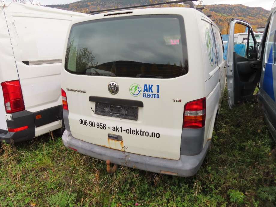VW Transporter / Caravelle 2003-2009 (Fase 1) (T5) delebil , Motorkode: , Girkassekode: 