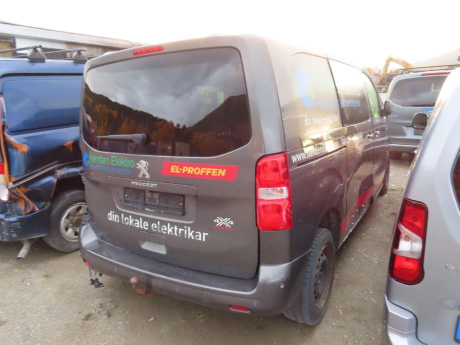 Peugeot Expert 2016-->> (Type III) delebil , Motorkode: AH01, Girkassekode: 