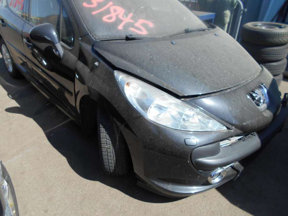 Peugeot 207 2006-2012 , Motorkode: 5FW, Girkassekode: 