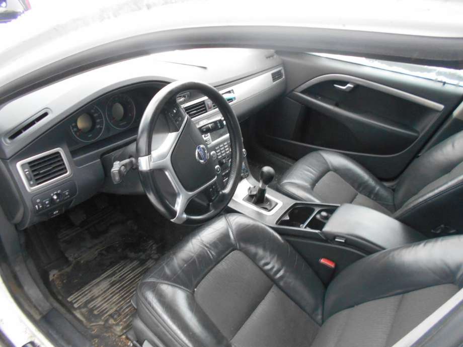 Volvo V70 2007-2013 (Type III, Fase 1) , Motorkode: D4164T, Girkassekode: 