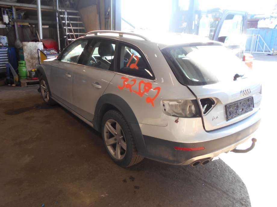 Audi A4, Allroad 2009-2016 (Type I) (B8) (B8), Motorkode: CGLD, Girkassekode: NSB