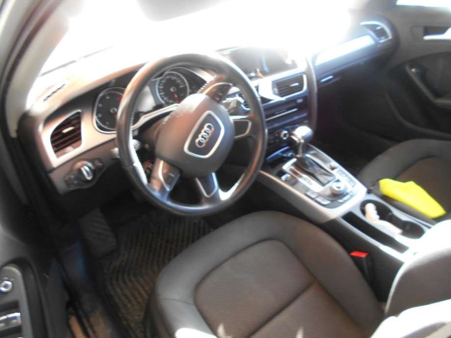 Audi A4, Allroad 2009-2016 (Type I) (B8) (B8), Motorkode: CGLD, Girkassekode: NSB