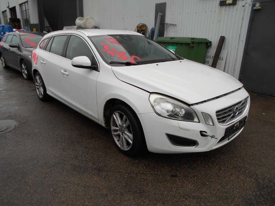 Volvo V60, 2010-2013 (Type I, Fase 1)  delebil , Motorkode: D4162T