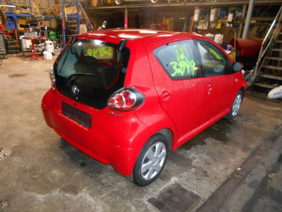 Toyota Aygo 2005-2014 (Type I) , Motorkode: 1KR-FE, Girkassekode: 