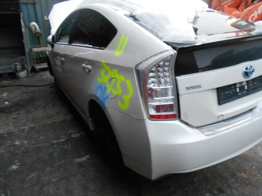 Toyota Prius, 2009-2016 (COMBI, Type III) (COMBI) delebil , Motorkode: 2ZR-FXE