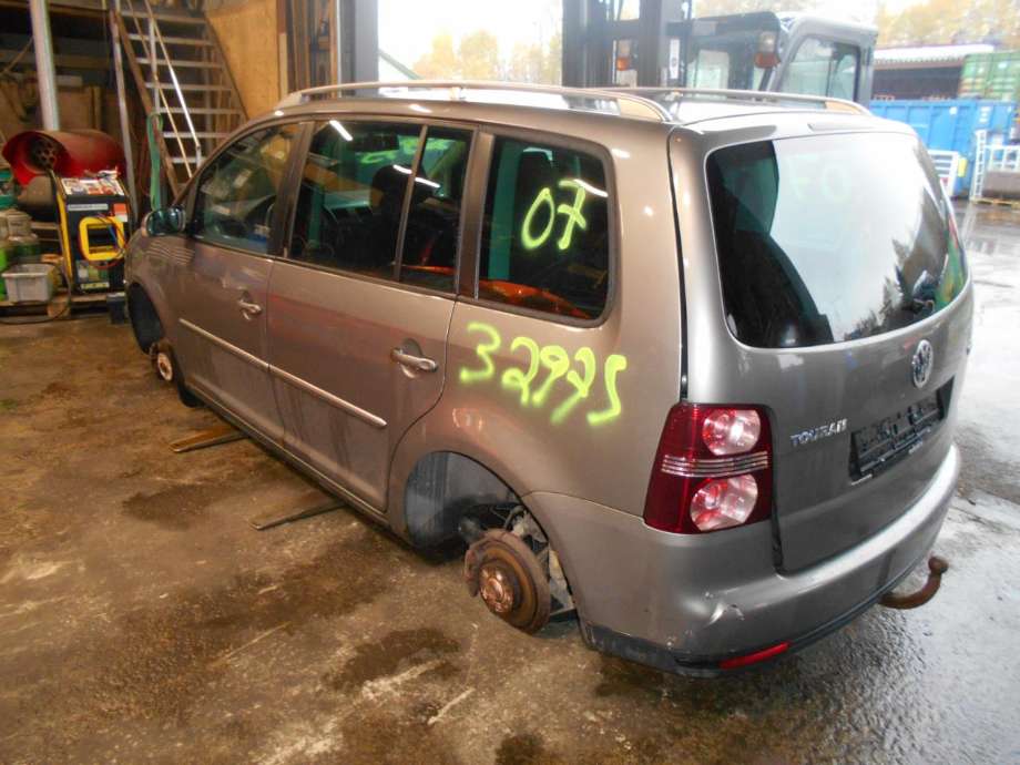VW Touran 2007-2010 (Type I, Fase 2) , Motorkode: BXE, Girkassekode: 