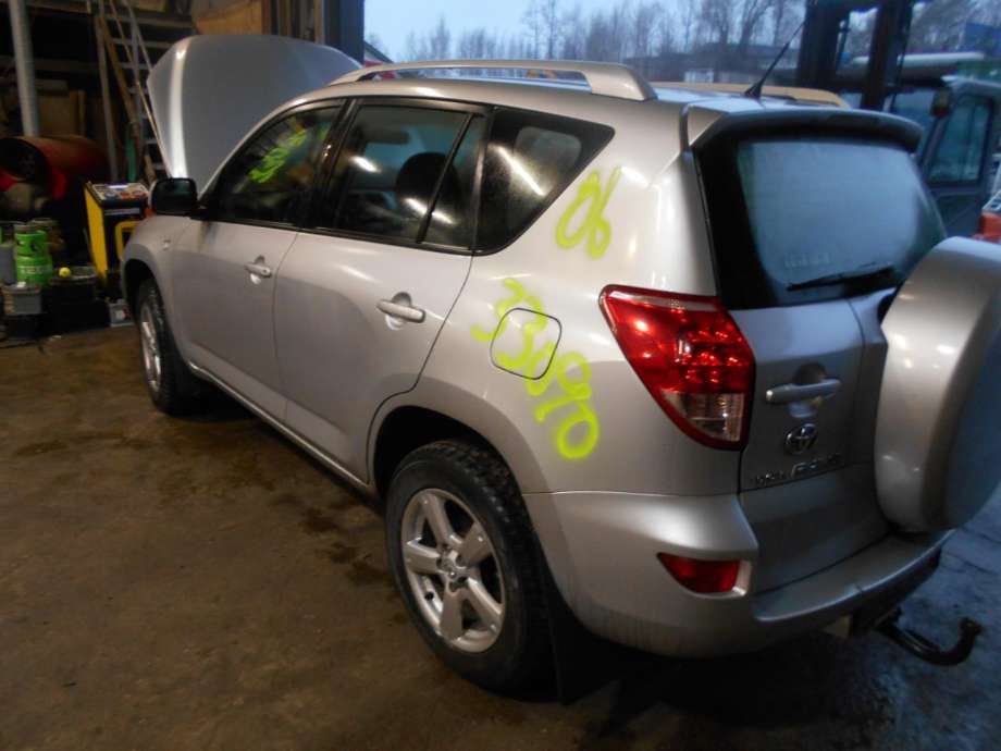 Toyota RAV4 2006-2009 (Type III, Fase 1) , Motorkode: 2AD-FTV, Girkassekode: