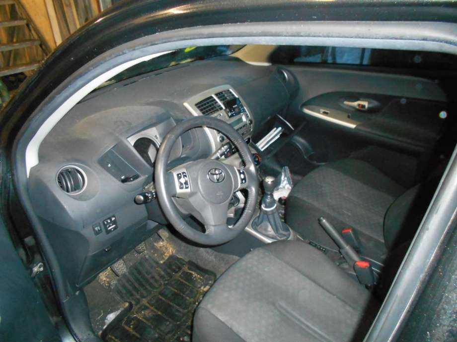 Toyota Urban Cruiser 2009-2014 delebil , Motorkode: 1ND-TV, Girkassekode: 