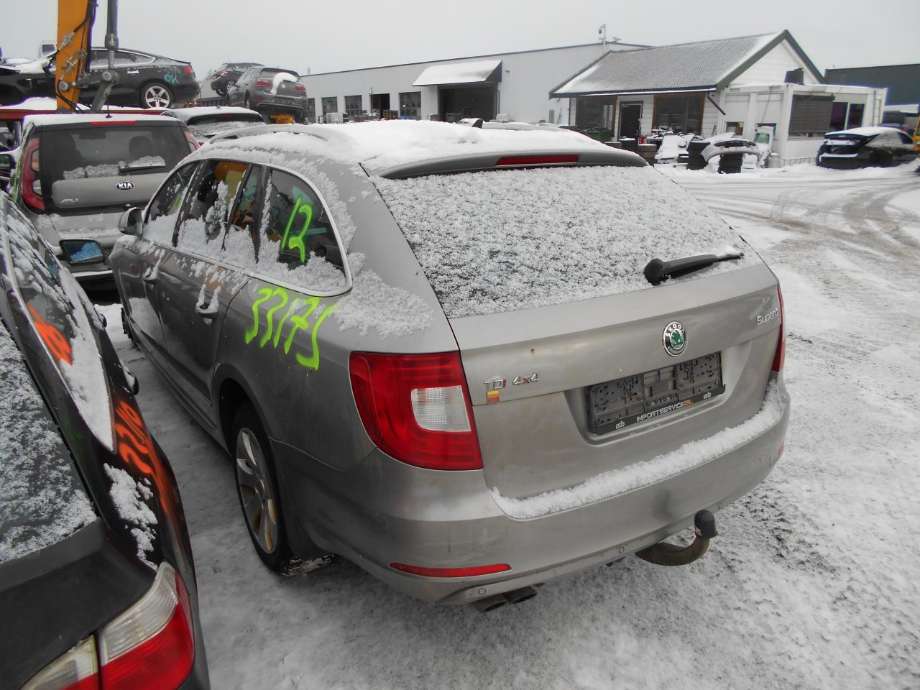 Škoda Superb 2008-2015 (Type II) delebil , Motorkode: CFF, Girkassekode: 