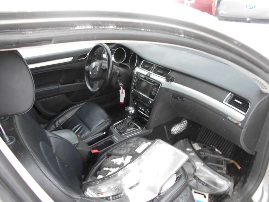 Škoda Superb 2008-2015 (Type II) delebil , Motorkode: CFF, Girkassekode: 