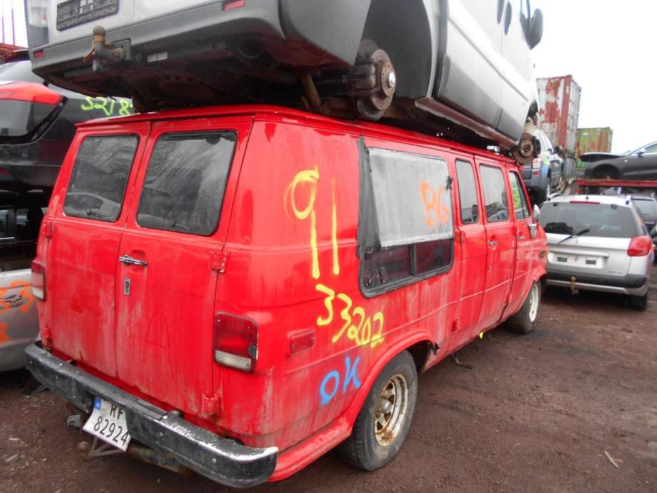 Chevrolet Van G20 1971-1996 delebil , Motorkode: , Girkassekode: 
