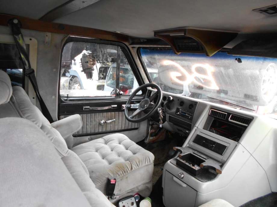Chevrolet Van G20 1971-1996 delebil , Motorkode: , Girkassekode: 