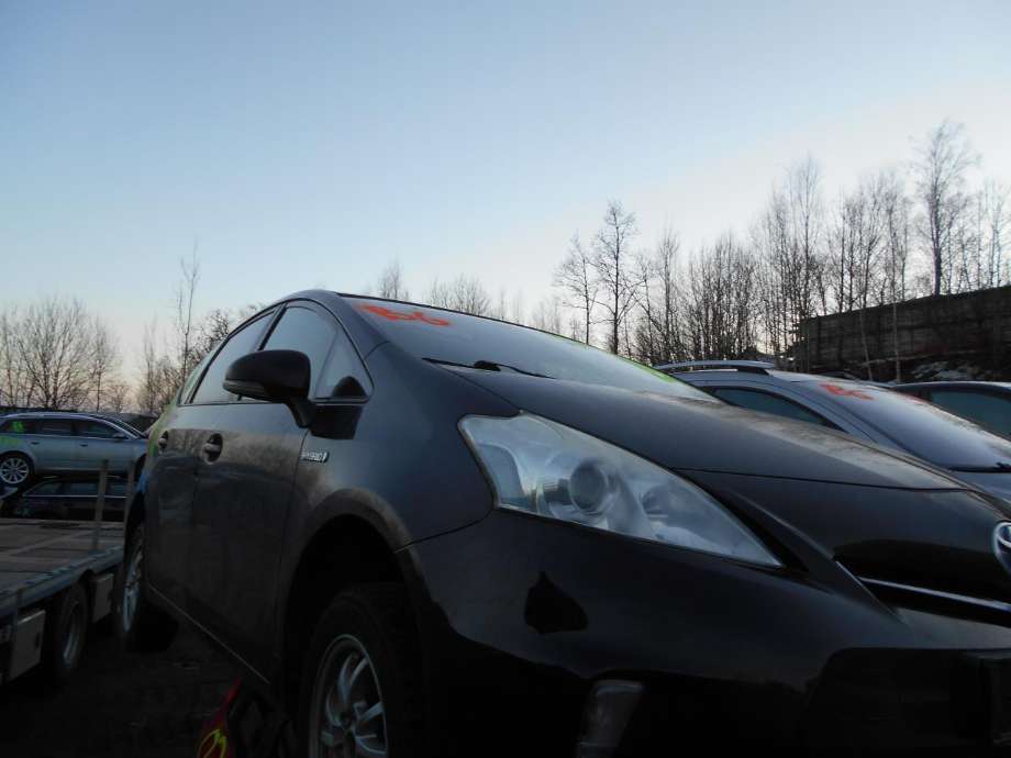 Toyota Prius +7 2012-2020 (Type III) (stasjonsvogn) delebil , Motorkode: 2ZR-FXE, Girkassekode: