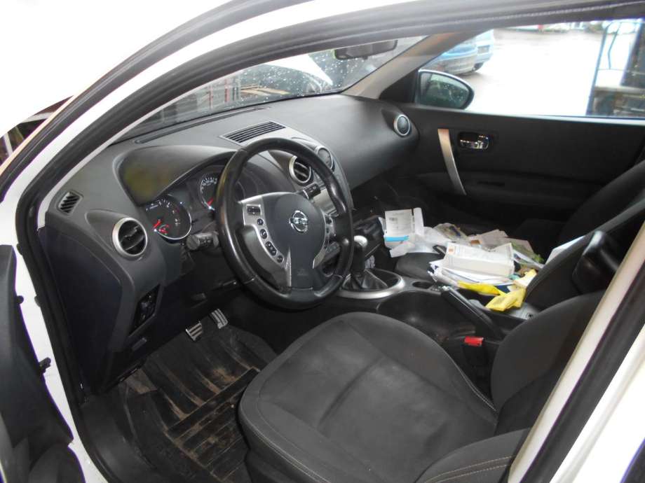 Nissan Qashqai 2010-2014 (Type I, Fase 2) delebil , Motorkode: HR16, Girkassekode: 