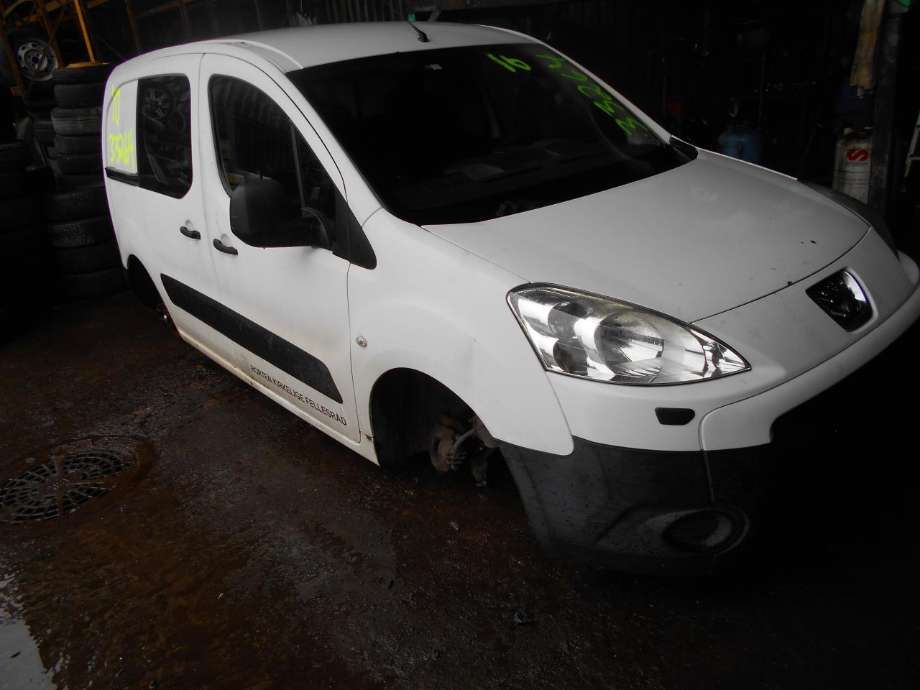 Peugeot Partner, 2008-2015 (Type II, Fase 1)  delebil , Motorkode: 9HT