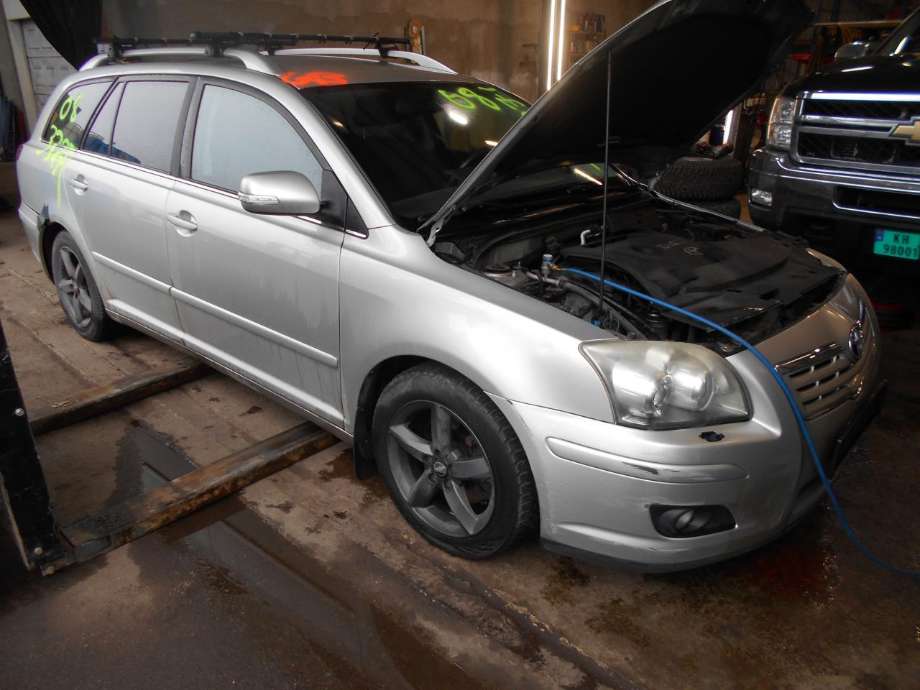 Toyota Avensis, 2003-2008 (Type II)  delebil , Motorkode: 1AD-FTV