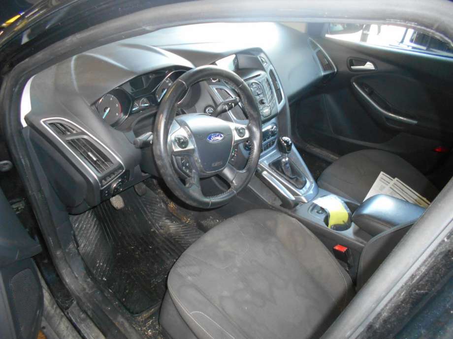 Ford Focus 2011-2014 (Type III, Fase 1) delebil , Motorkode: T3DB, Girkassekode: