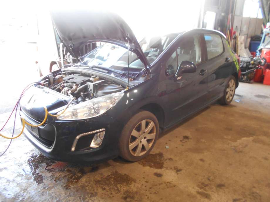 Peugeot 308 2011-2013 (Type I, Fase 2) delebil , Motorkode: 9H06, Girkassekode: 
