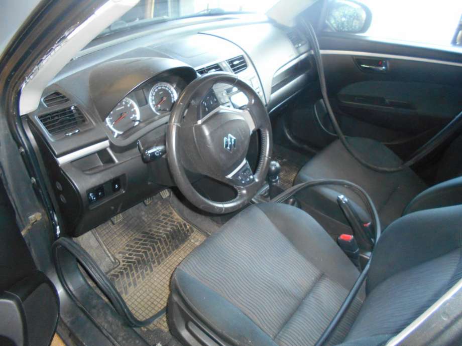 Suzuki Swift 2011-2017 delebil , Motorkode: K12B, Girkassekode: 