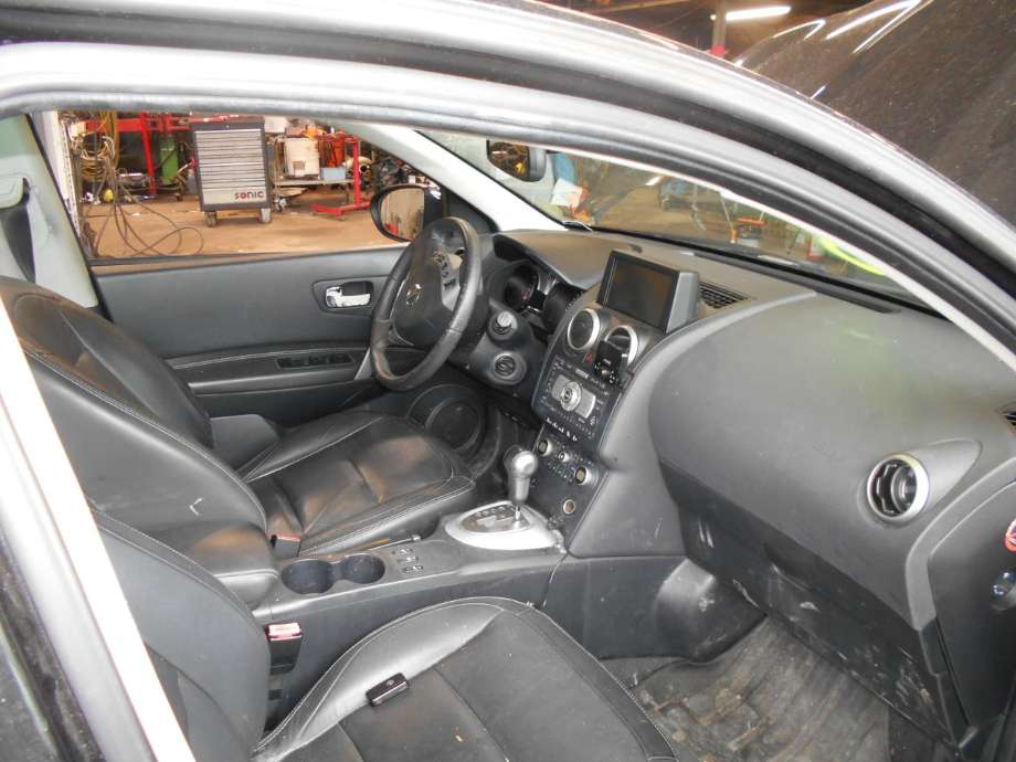 Nissan Qashqai 2007-2010 (Type I, Fase 1) , Motorkode: MR20, Girkassekode: