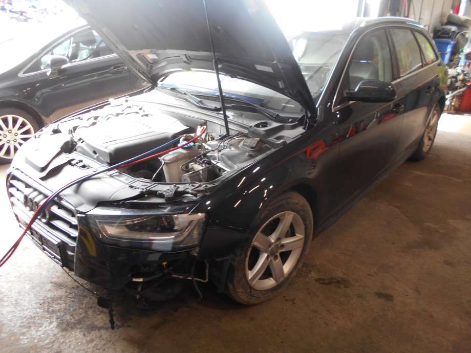Audi A4 2007-2014 (Type IV) (B8) delebil , Motorkode: CJCD, Girkassekode: NYM