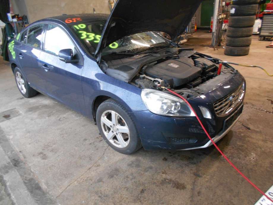 Volvo S60, 2010-2014 (Type II, Fase 1)  delebil , Motorkode: D5204T(2)