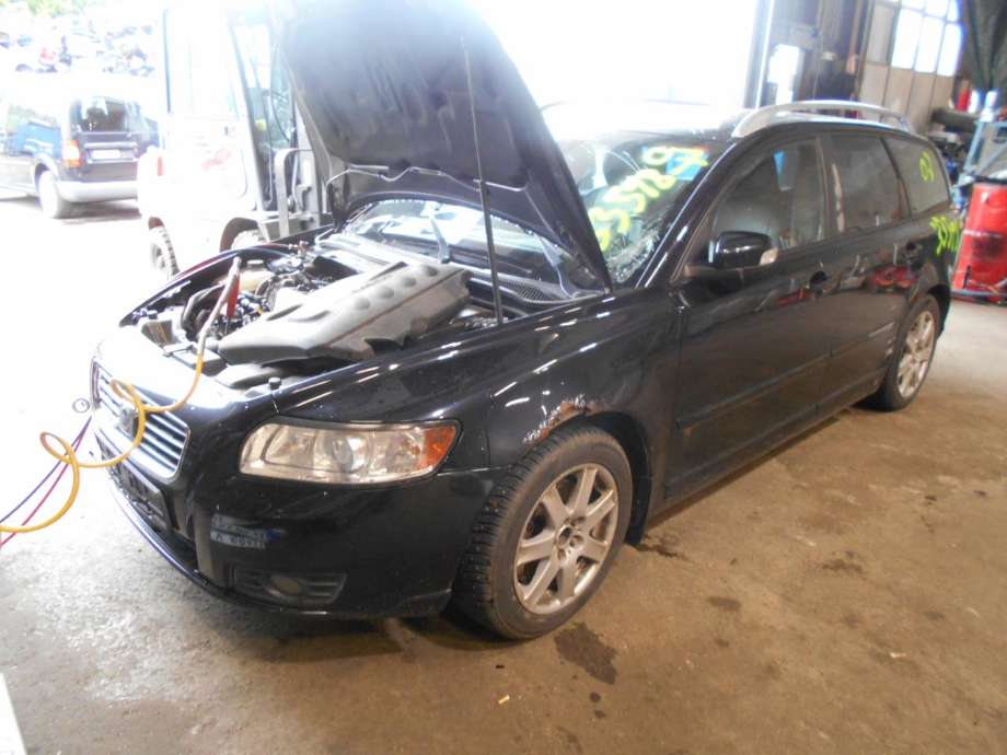 Volvo V50 2007-2012 (Fase 2) delebil , Motorkode: D4204T, Girkassekode: 