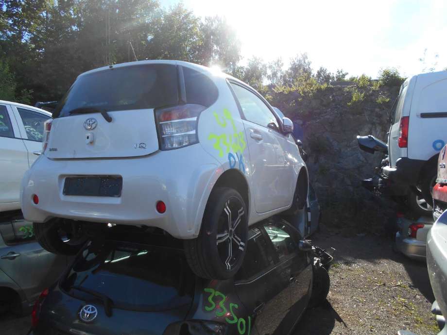 Toyota iQ, 2009-2014  delebil , Motorkode: 1KR-FE