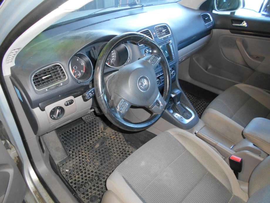 VW Golf VI 2008-2012 , Motorkode: CAY, Girkassekode: 