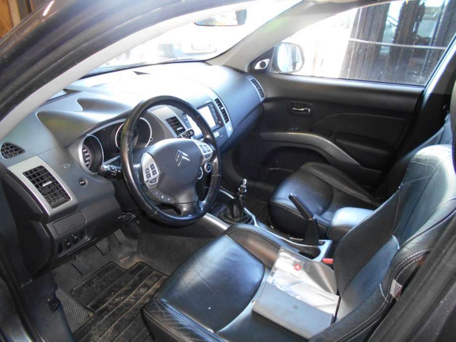 Citroën C-Crosser 2007-2012 delebil , Motorkode: 4HN, Girkassekode: