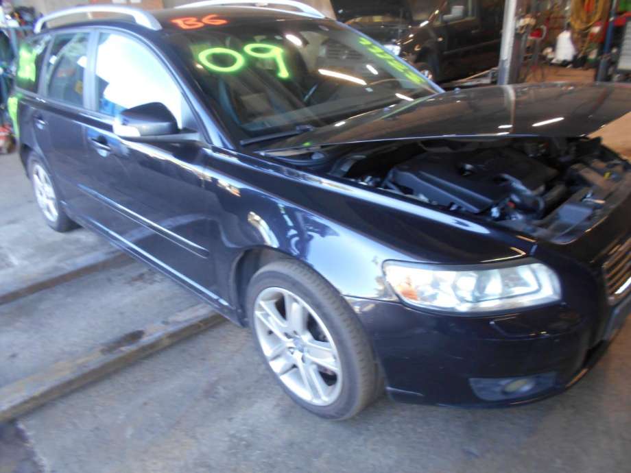 Volvo V50 2007-2012 (Fase 2) delebil , Motorkode: D4164T, Girkassekode: