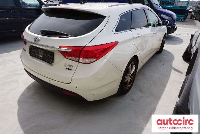 Hyundai i40 2012-2017 , Motorkode: D4FD, Girkassekode: 