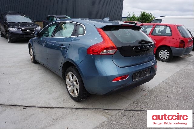 Volvo V40 2012-2019 , Motorkode: D4162T, Girkassekode: 