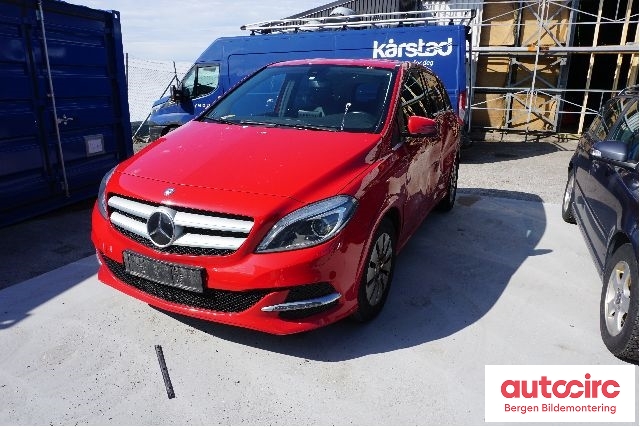 Mercedes B-Klasse 2011-2018 (W246) (W246), Motorkode: EM0004, Girkassekode: 
