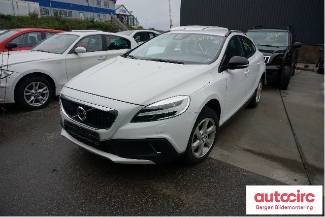 Volvo V40 2012-2019 , Motorkode: B4204T37, Girkassekode: M76