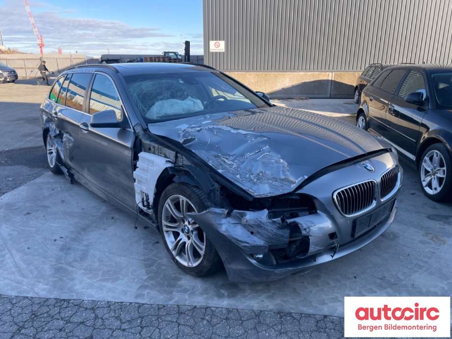 BMW 5-Serie 2010-2017 (F10/F11) (F10/F11), Motorkode: N47-D20C, Girkassekode: 
