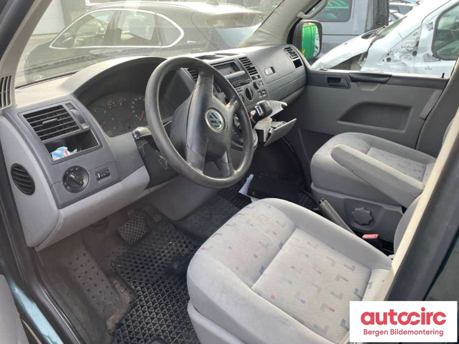 VW Transporter / Caravelle 2003-2009 (Fase 1) (T5) (T5), Motorkode: AXD;BNZ, Girkassekode: HGD