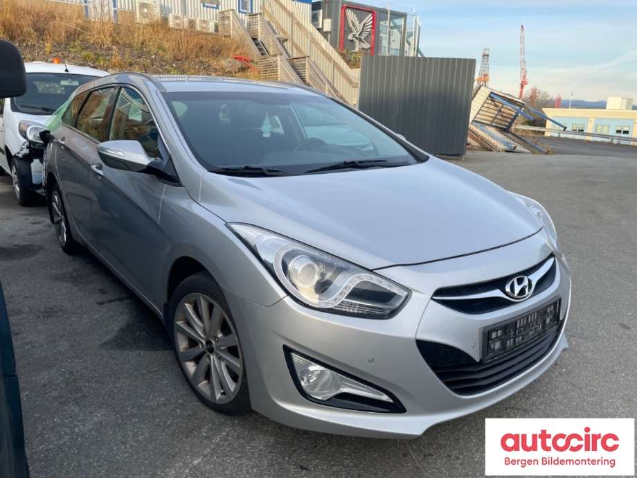 Hyundai i40 2012-2017 , Motorkode: D4FD, Girkassekode: TN02