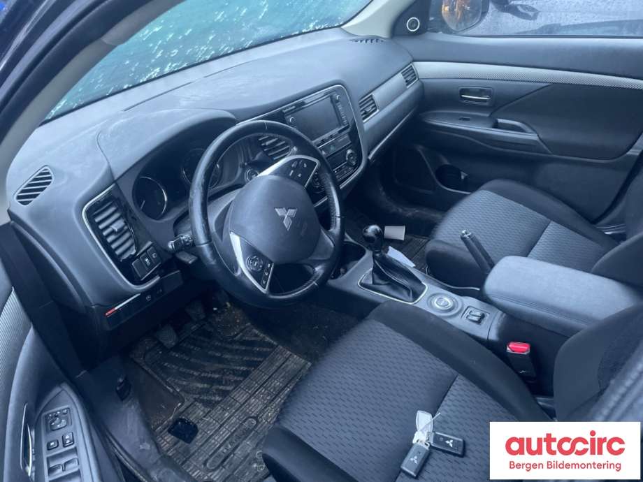 Mitsubishi Outlander 2012-2015 (Type III, Fase 1) , Motorkode: 4N14, Girkassekode: W6MBA-1-WXZC