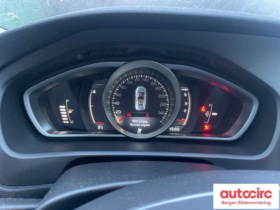 Volvo V40 2012-2019 , Motorkode: D4162T, Girkassekode: 