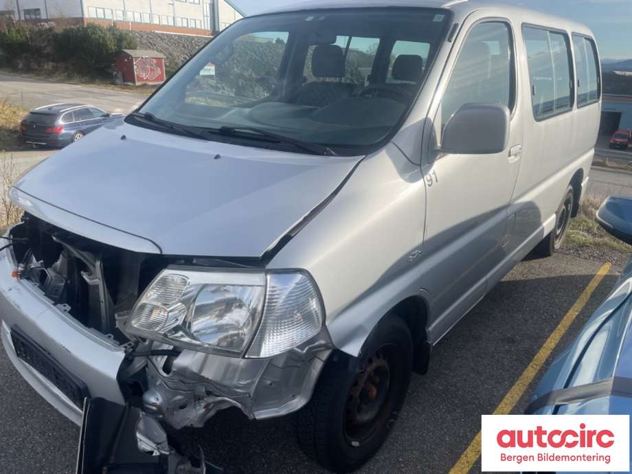 Toyota Hiace 2007-2012 (Fase 3) , Motorkode: 2KD-FTV, Girkassekode: 