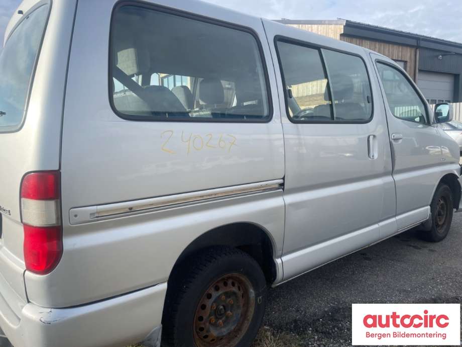 Toyota Hiace 2007-2012 (Fase 3) , Motorkode: 2KD-FTV, Girkassekode: 
