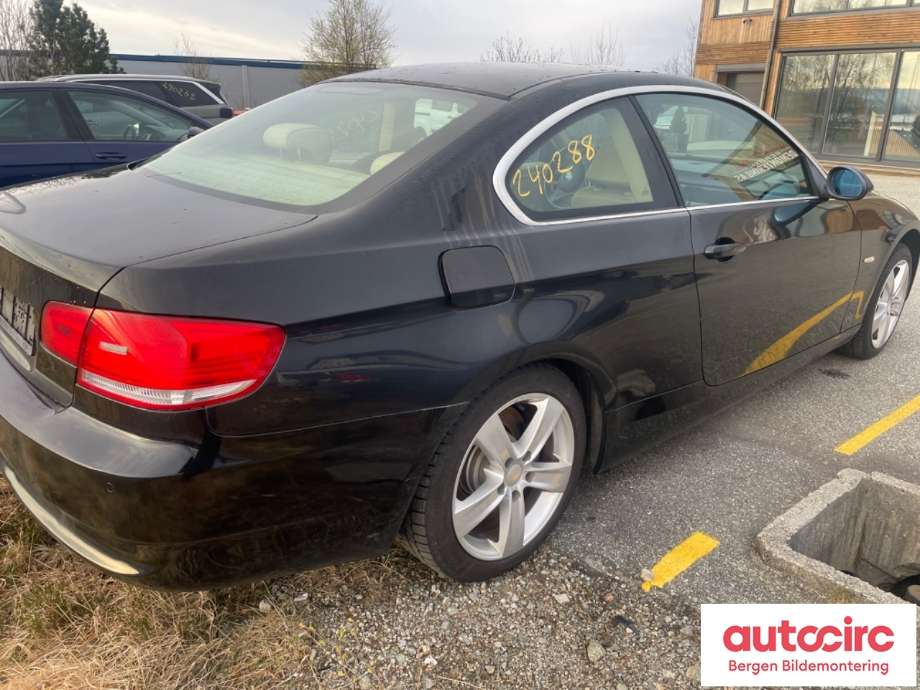 BMW 3-Serie 2005-2011 (E90/E91/E92/E93) (E90/E91/E92/E93), Motorkode: M57-TUD30, Girkassekode: GS6-53DZ
