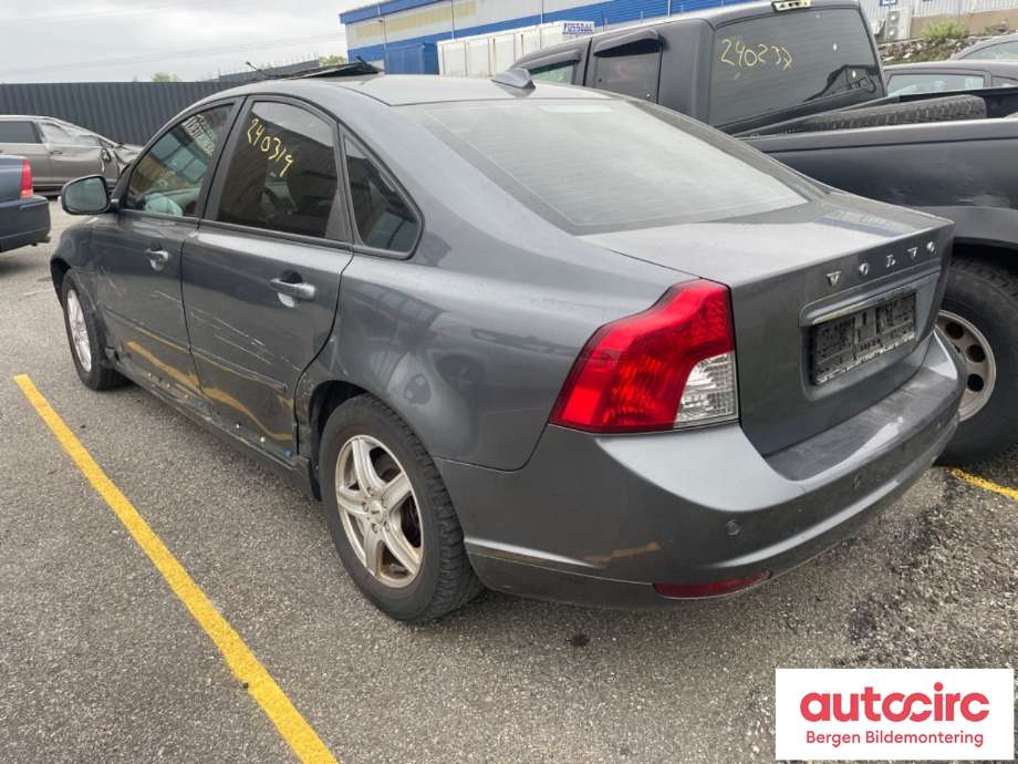 Volvo S40 2008-2012 (Type II, Fase 2) , Motorkode: D4162T, Girkassekode: 