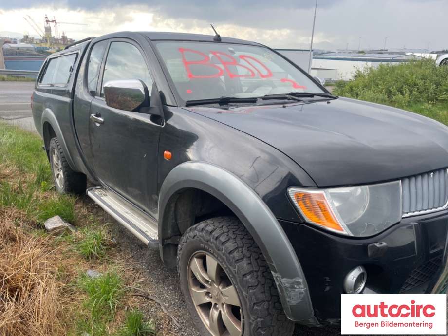 Mitsubishi L200 2006-2015 (Type IV) , Motorkode: 4D56, Girkassekode: V5MB1-J