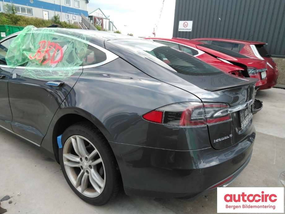 Tesla Model S 2013-2016 (Fase 1) , Motorkode: L1S, Girkassekode: