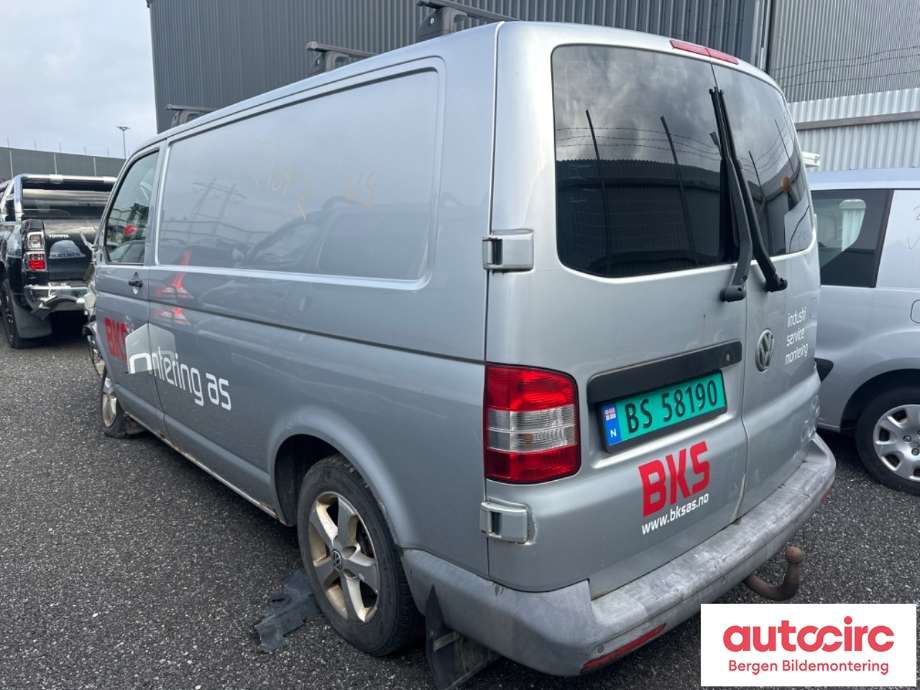 VW Transporter / Caravelle 2009-2015 (Fase 2) (T5) (T5), Motorkode: CAAC, Girkassekode: PAW