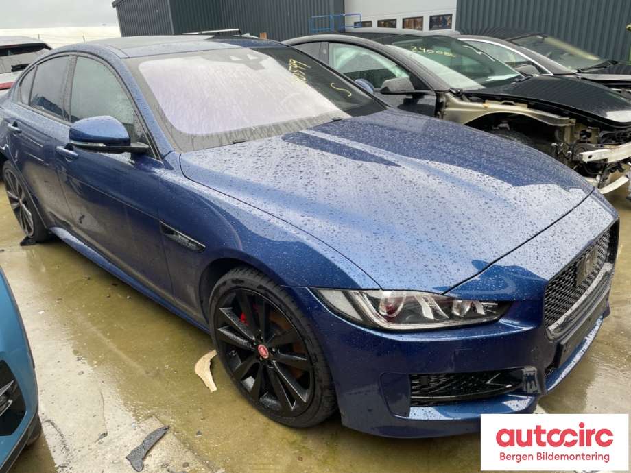 Jaguar XE 2015-->> , Motorkode: 204DTA, Girkassekode: ZF 8HP45