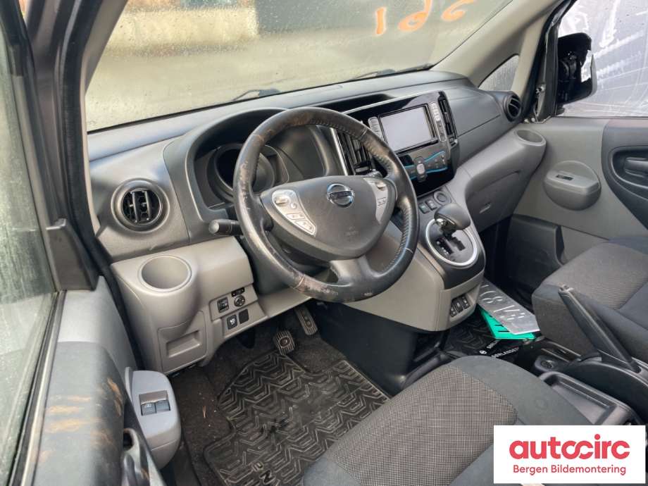 Nissan NV200 2010-2019 , Motorkode: EM57, Girkassekode: